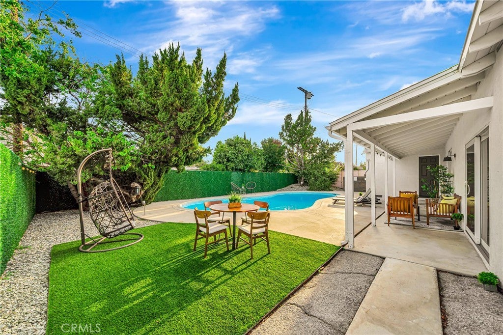 Photo of Listing #SR25094214