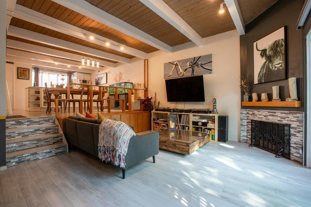 Photo of Listing #219129242DA