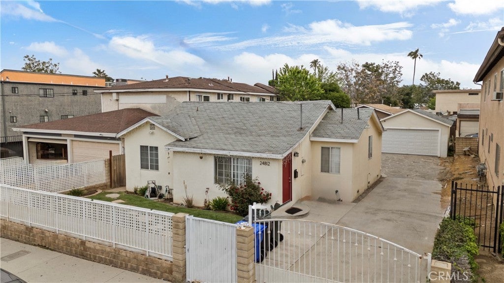 Photo of Listing #SR25094281