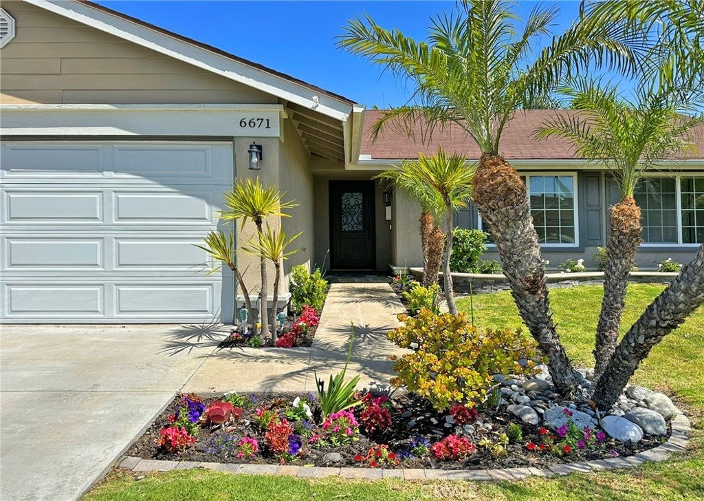 Photo of Listing #OC25093590