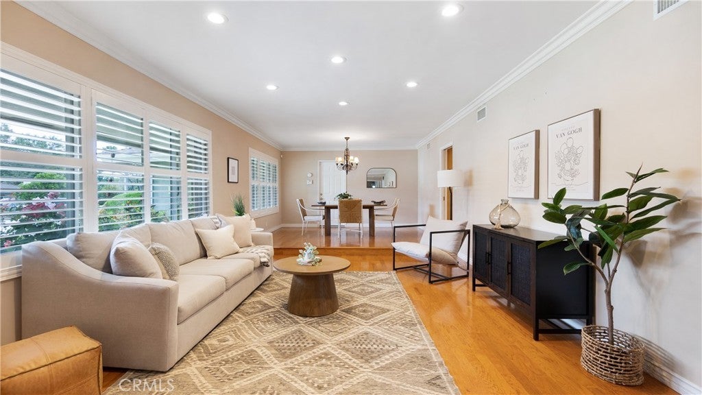 Photo of Listing #CV25094891