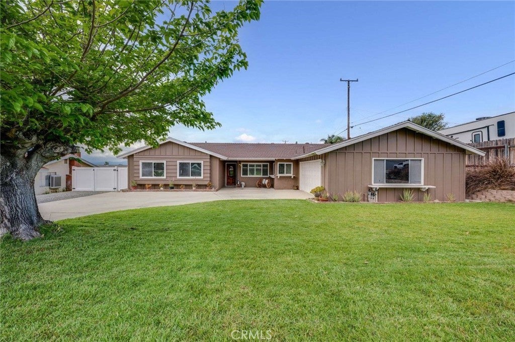 Photo of Listing #RS25094886