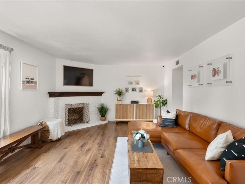 Photo of Listing #PW25093071