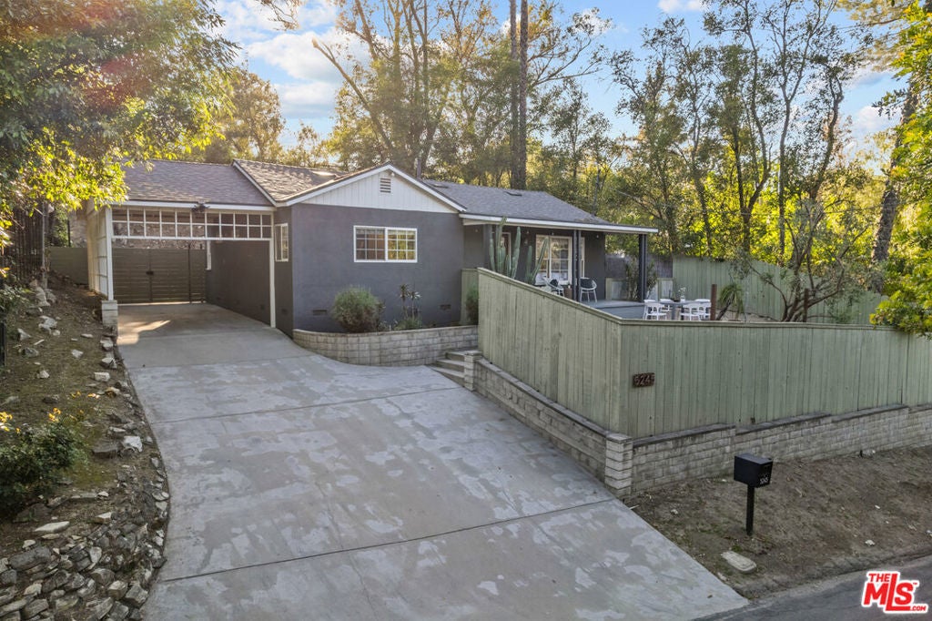 Photo of Listing #25531855