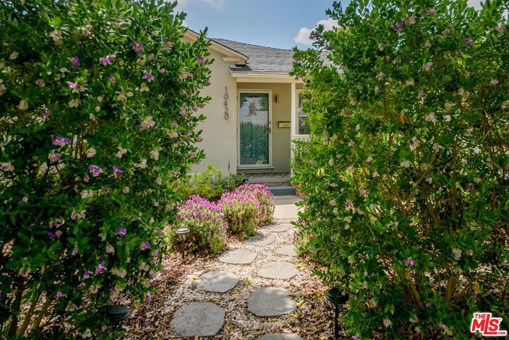 Photo of Listing #25530944