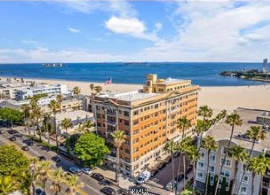 Photo of Listing #DW25094949