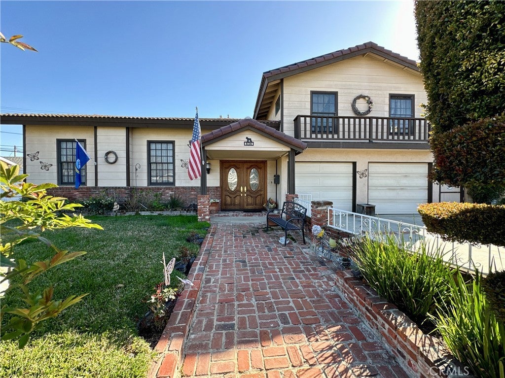 Photo of Listing #OC25082296