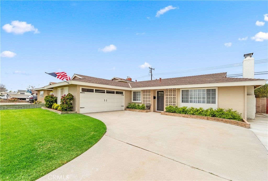 Photo of Listing #OC25093042