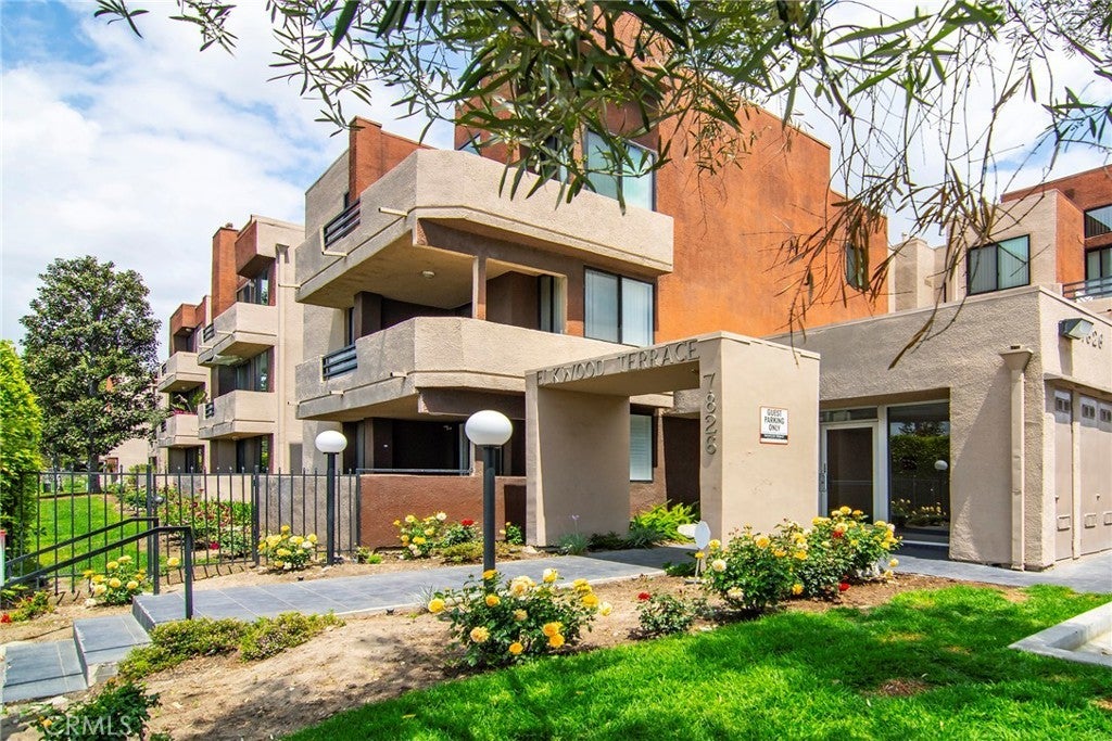 Photo of Listing #SR25095148