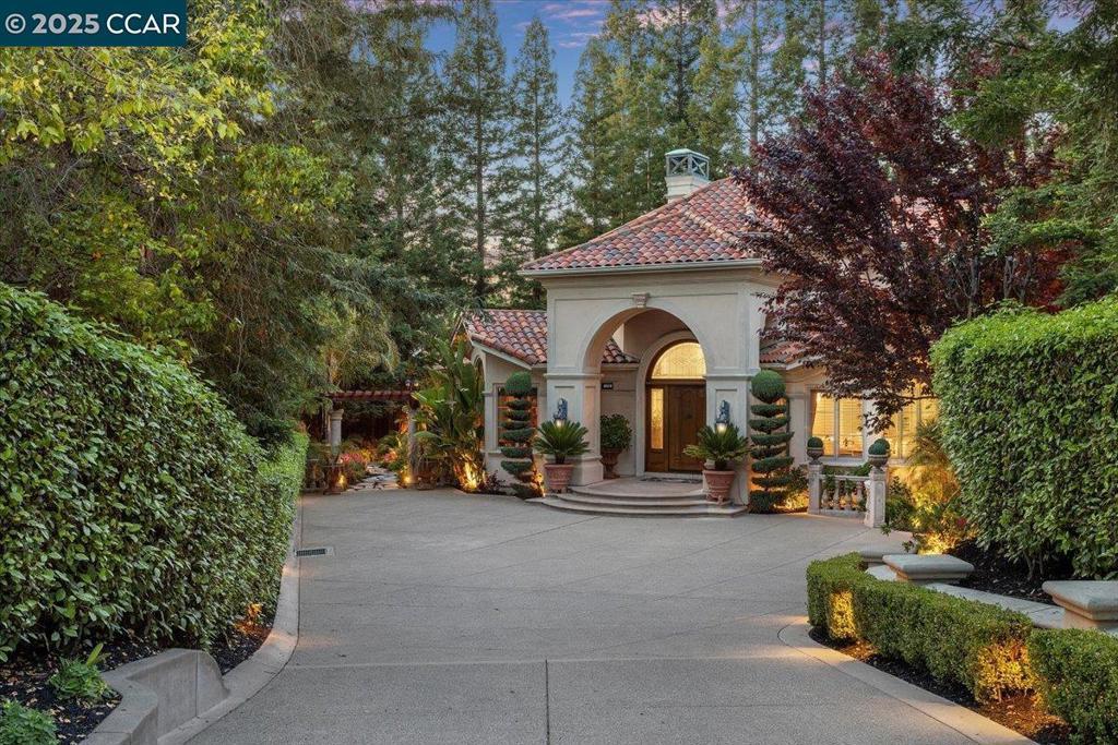 Photo of Listing #41095461