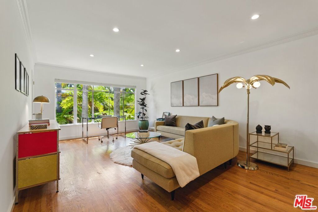 Photo of Listing #25514047