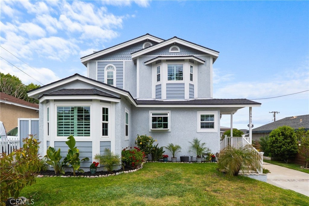 Photo of Listing #SB25093901