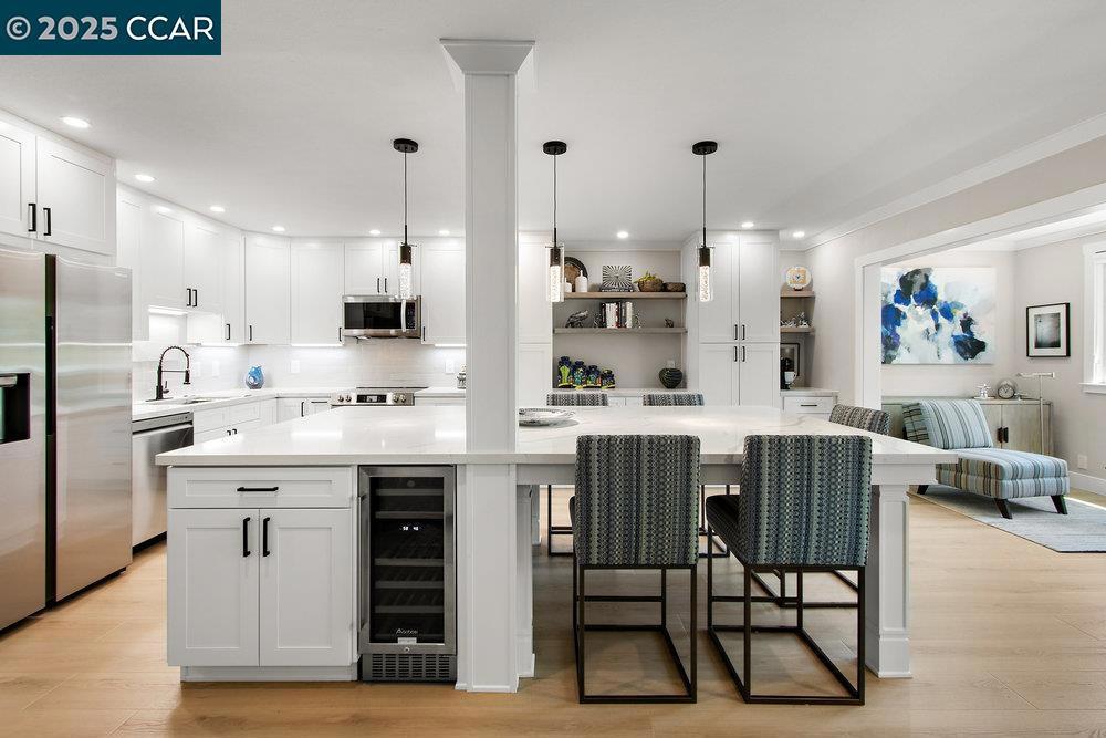 Photo of Listing #41095471