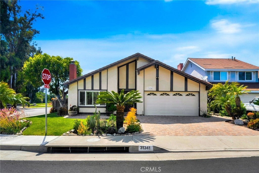 Photo of Listing #OC25094360