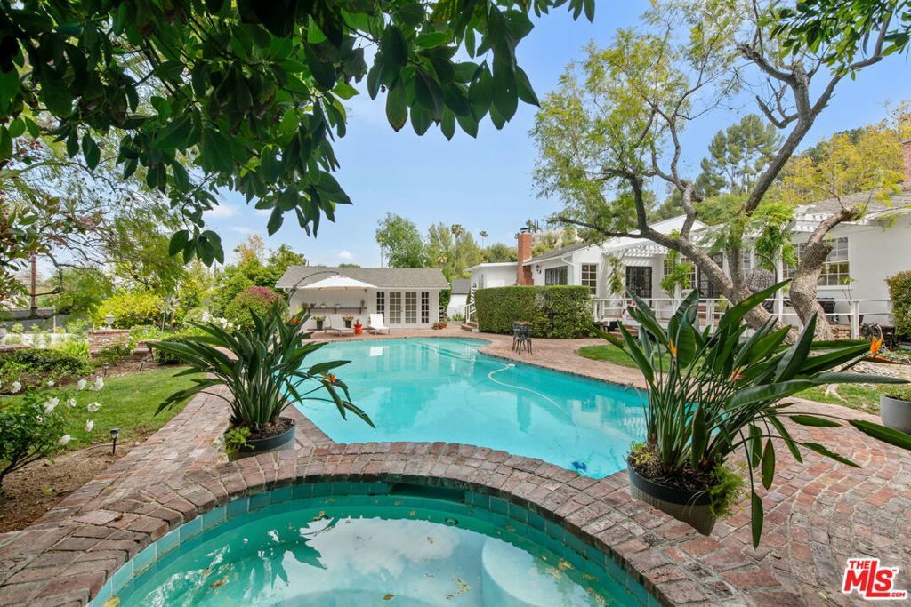 Photo of Listing #25531467