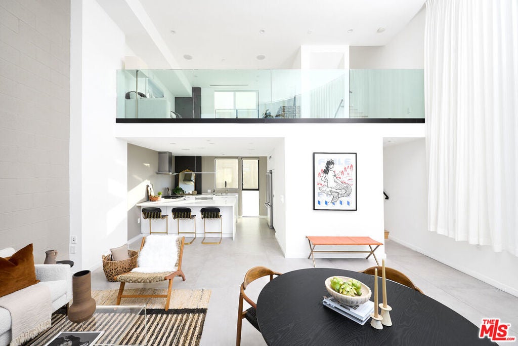 Photo of Listing #25528521