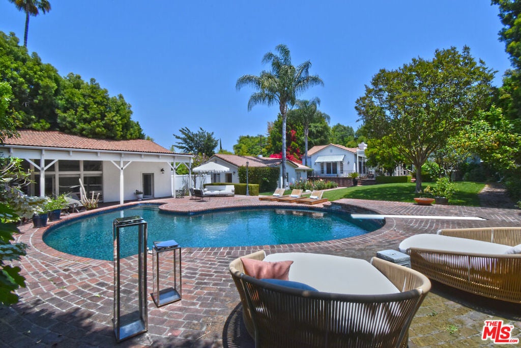 Photo of Listing #25532339