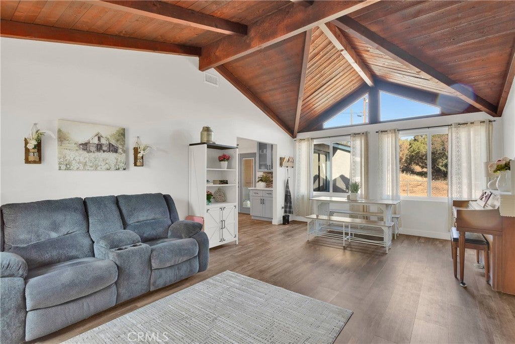 Photo of Listing #HD25094342