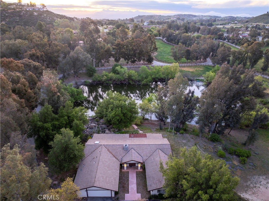 Photo of Listing #SW25095440