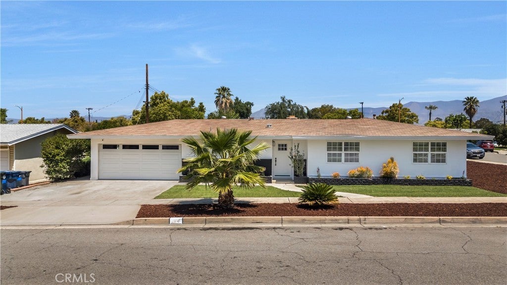 Photo of Listing #OC25094620