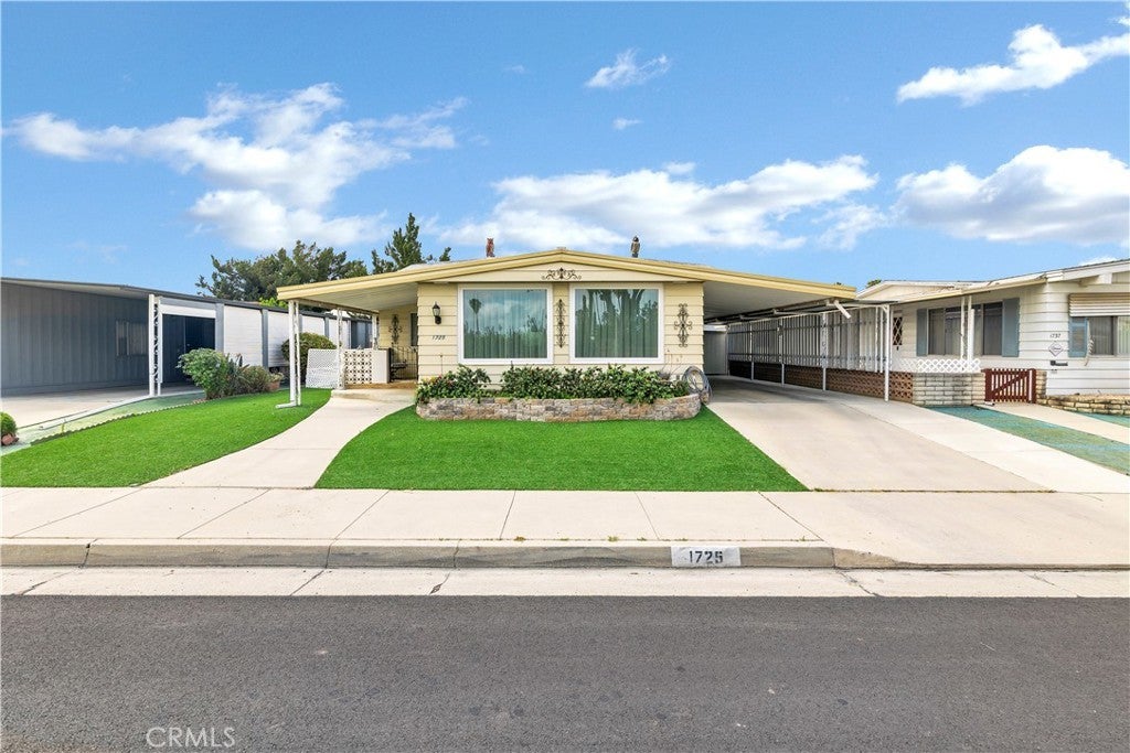 Photo of Listing #SW25094437