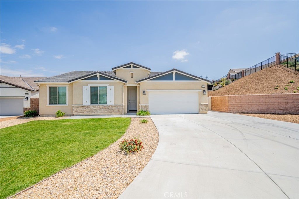 Photo of Listing #CV25094146