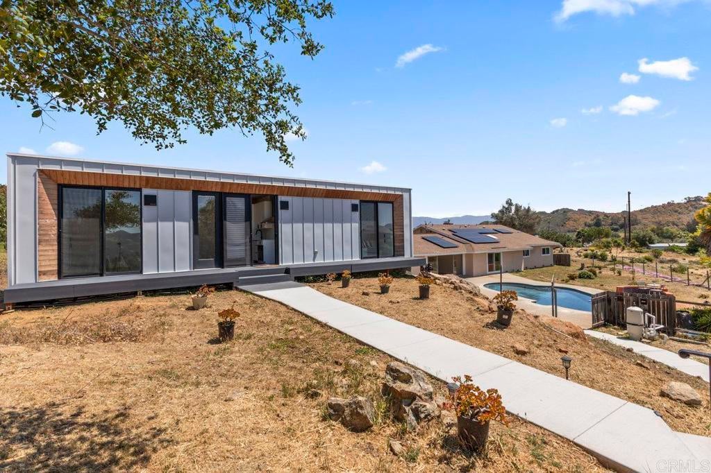 Photo of Listing #NDP2504223