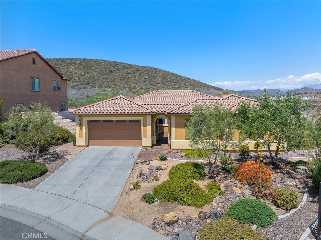 Photo of Listing #SW25095756