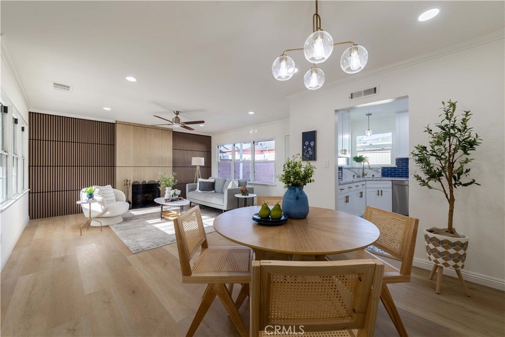 Photo of Listing #SB25094123