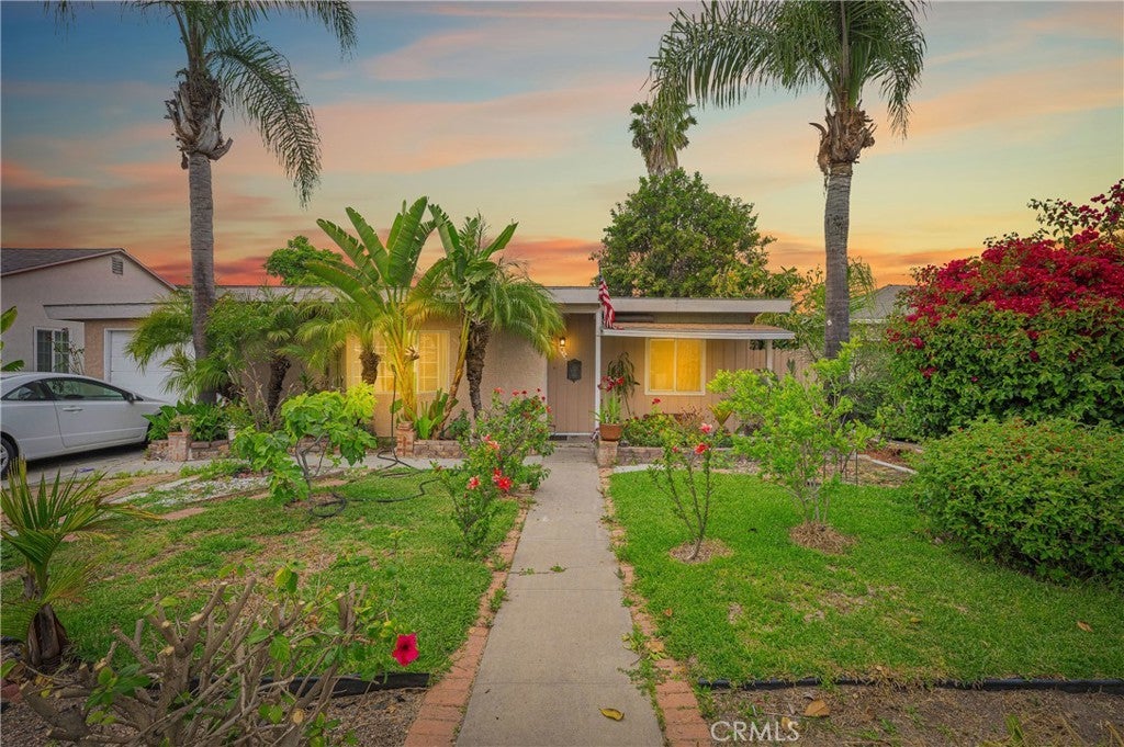 Photo of Listing #PW25095910