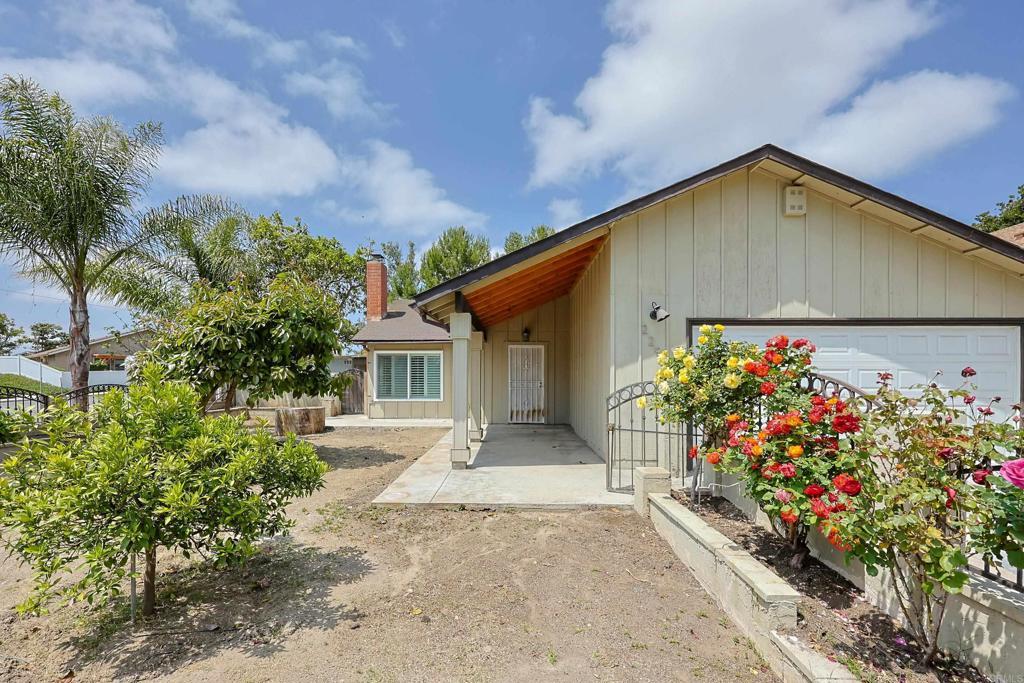 Photo of Listing #PTP2503096