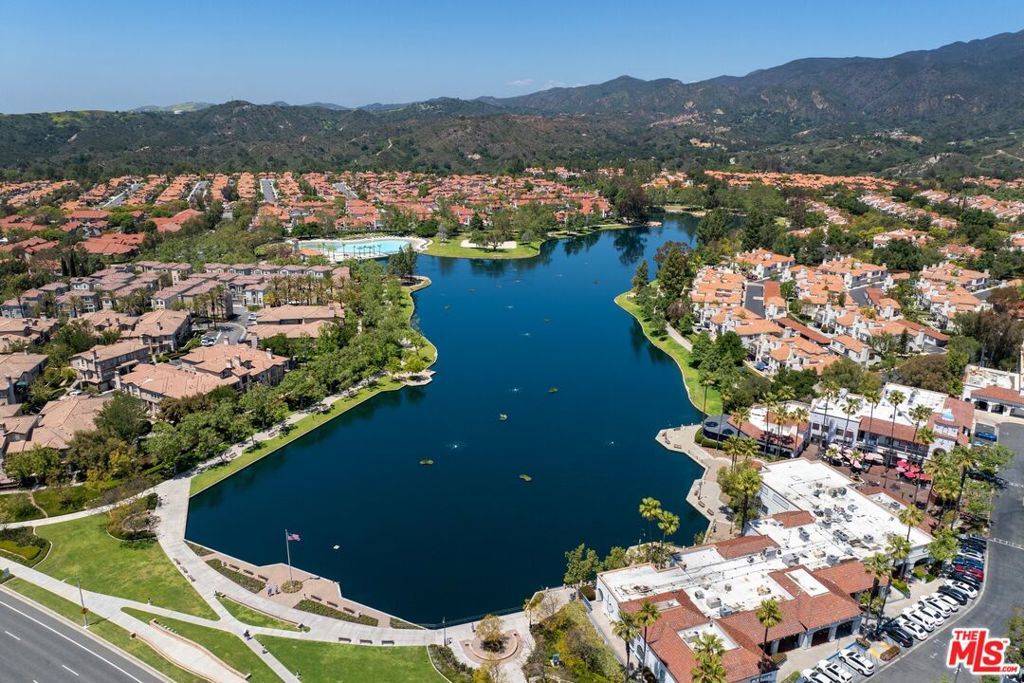 Photo of Listing #25532617