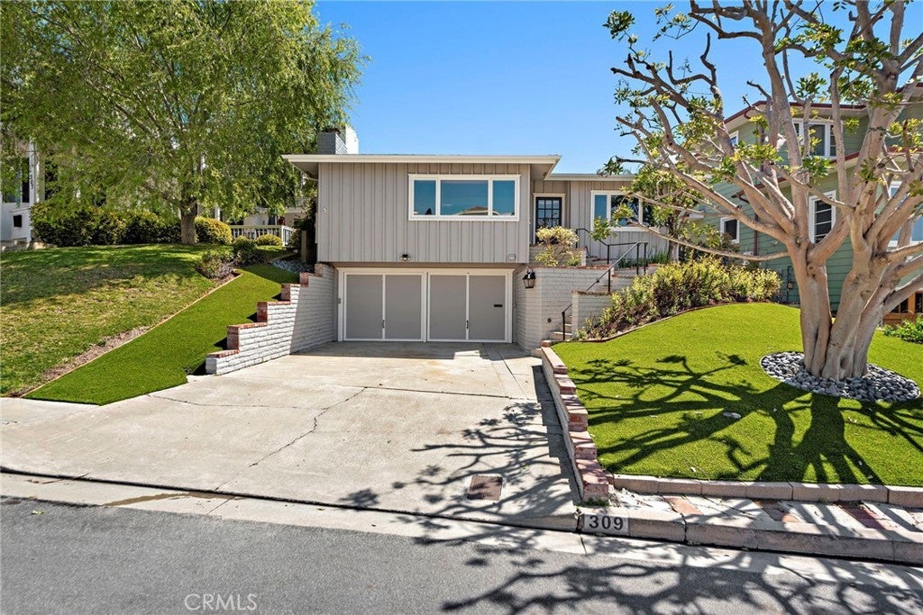 Photo of Listing #OC25092128