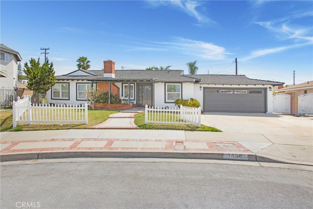 Photo of Listing #OC25095110