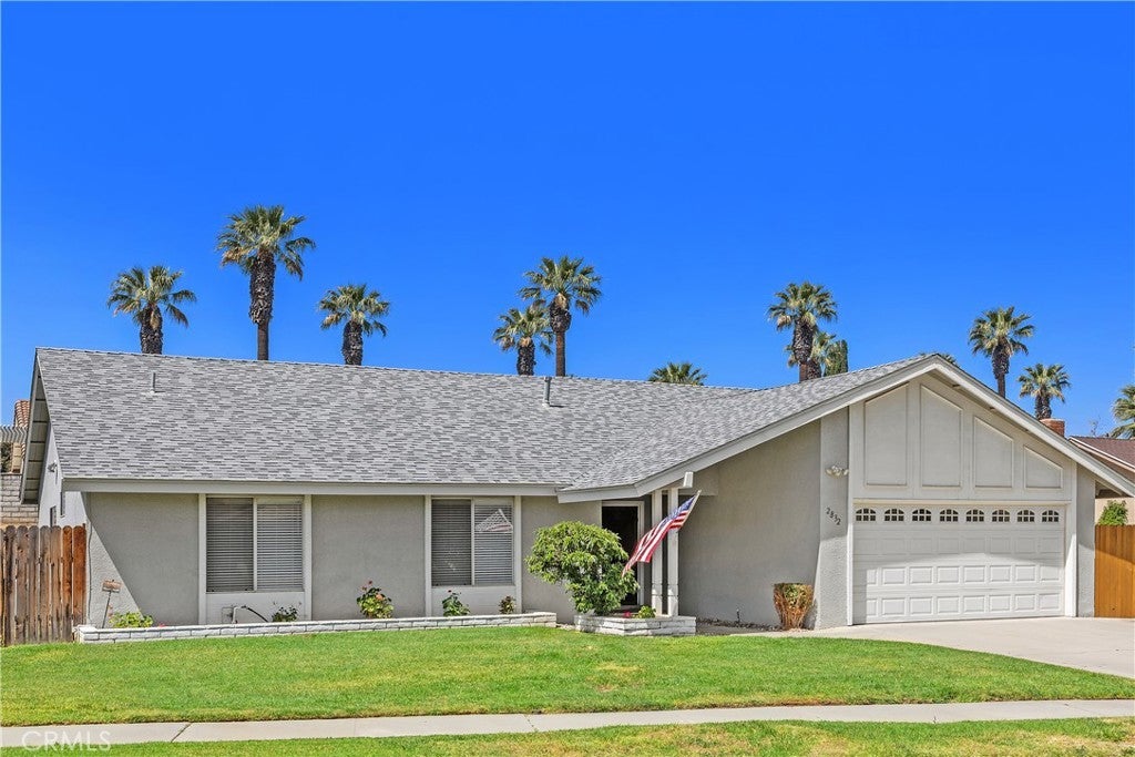 Photo of Listing #IV25091507