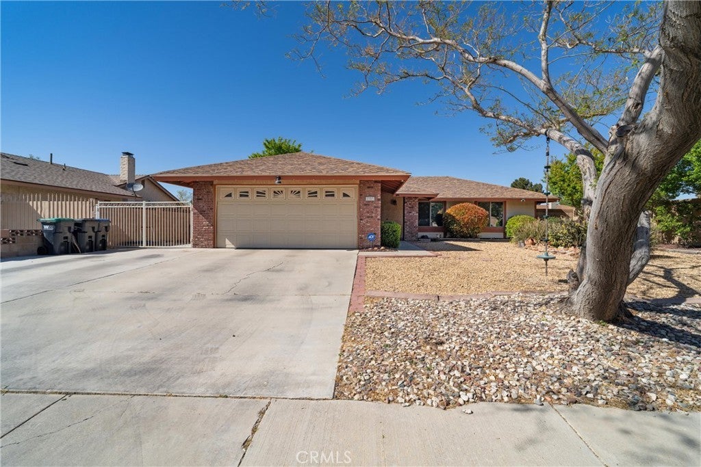 Photo of Listing #SR25096212