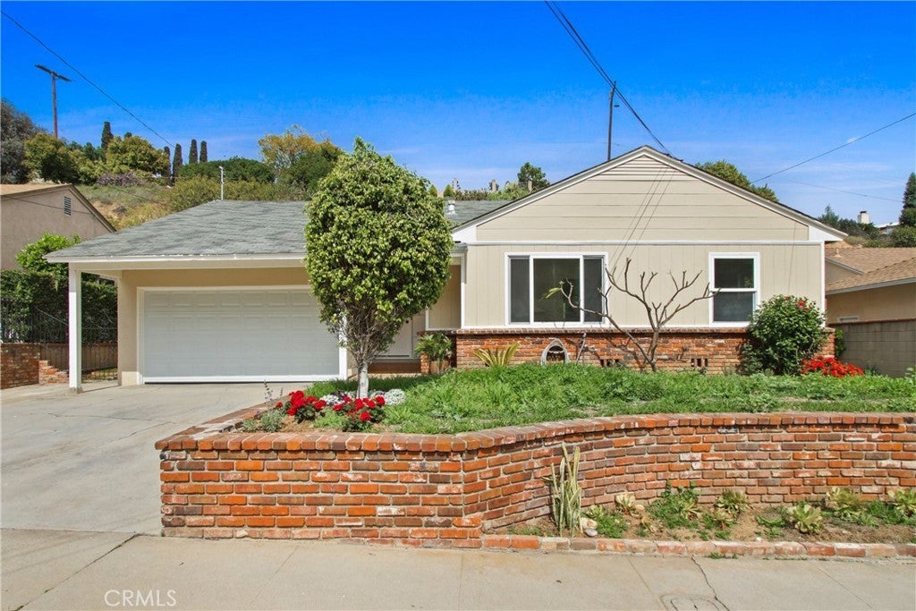 Photo of Listing #WS25096398