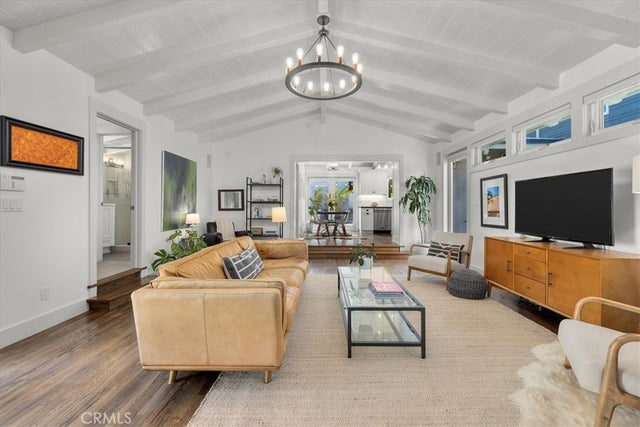 2616 Pine Ave, Manhattan Beach.