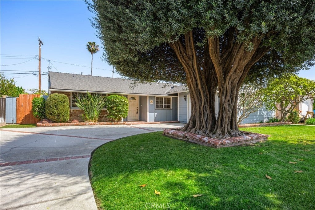 Photo of Listing #PW25093028