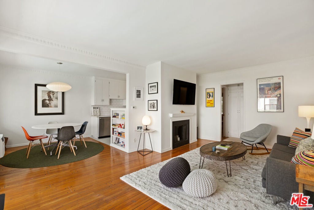 Photo of Listing #25531583