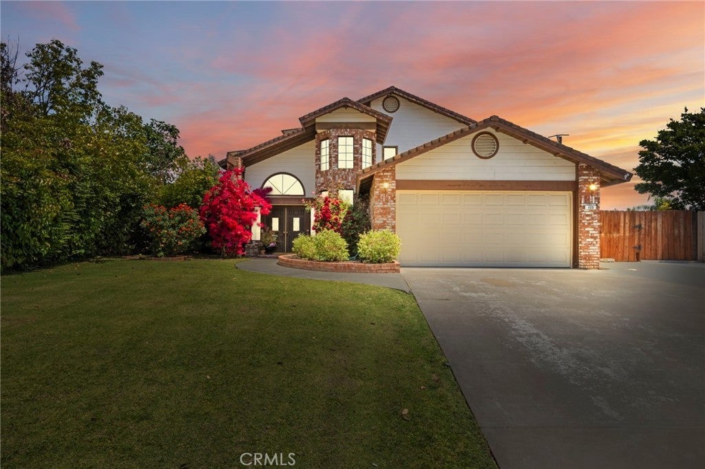 Photo of Listing #SR25096341