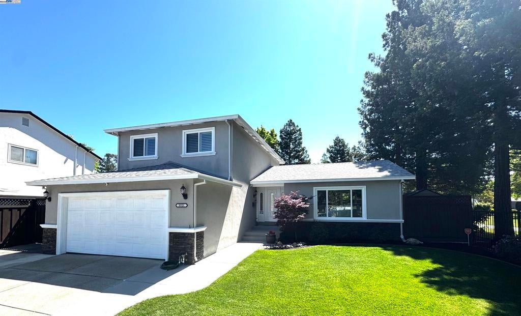 Photo of Listing #41095687