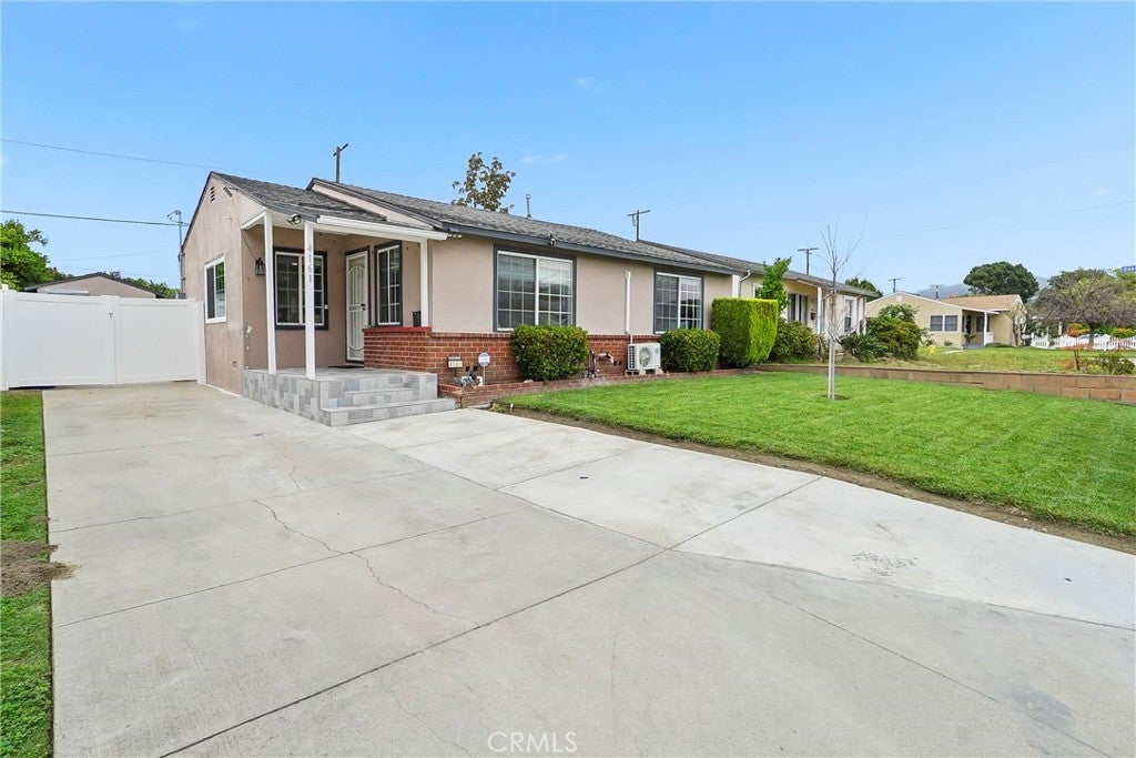 Photo of Listing #WS25096327