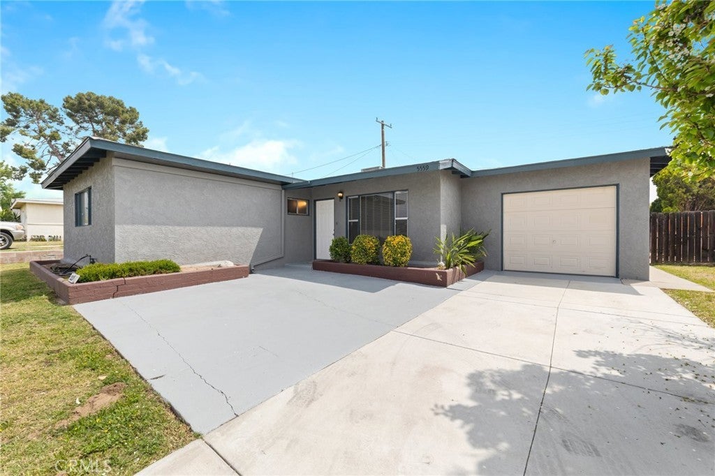 Photo of Listing #PW25093525