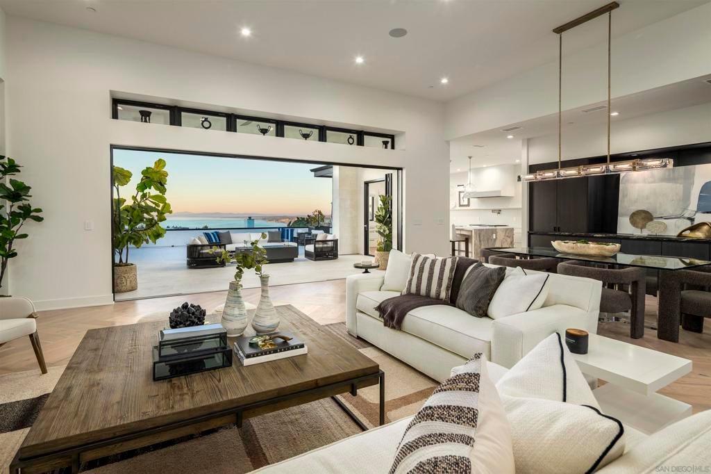 Photo of Listing #250026199SD