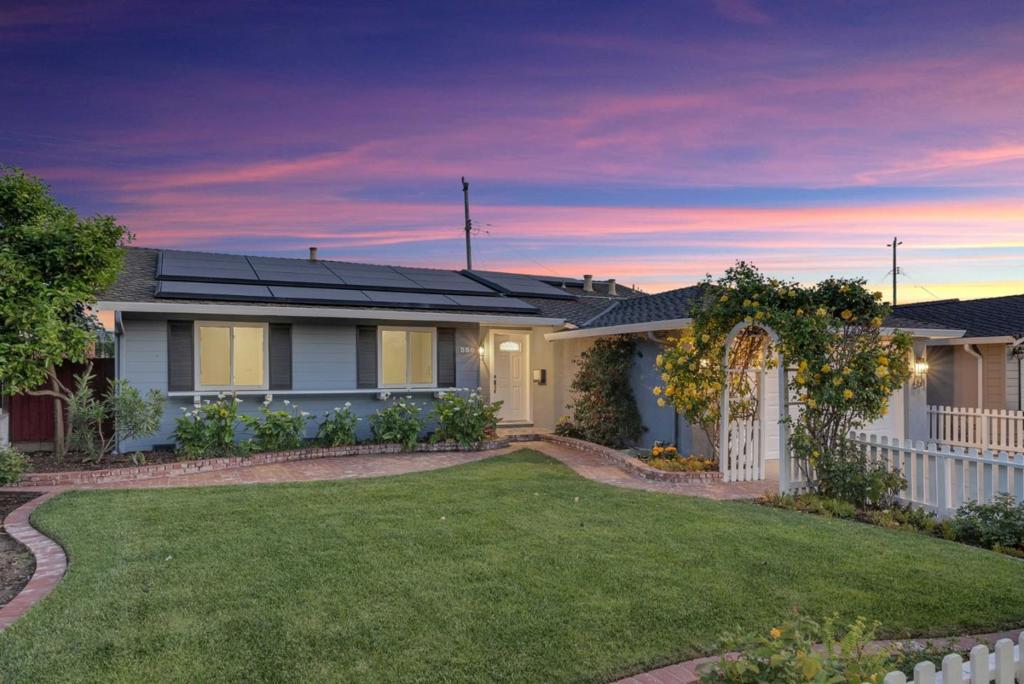 Photo of Listing #ML82005054