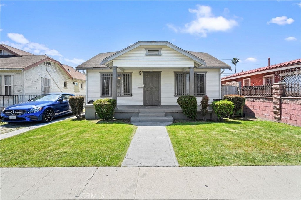 Photo of Listing #SR25096635