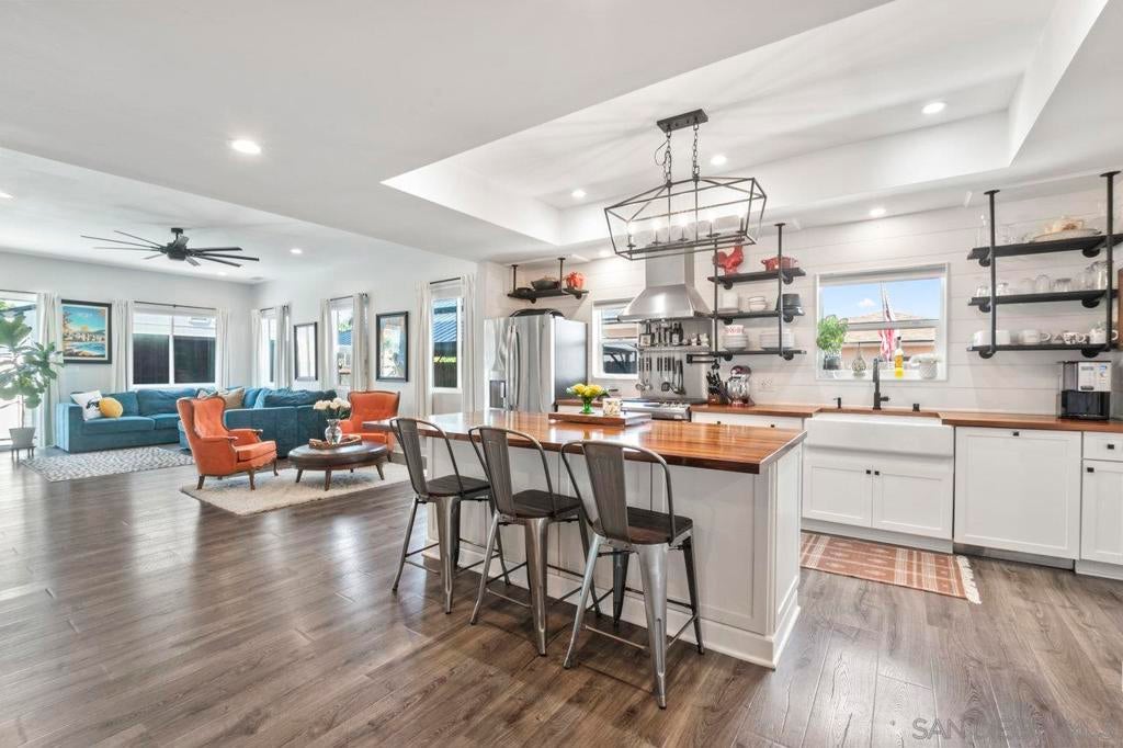 Photo of Listing #250026210SD