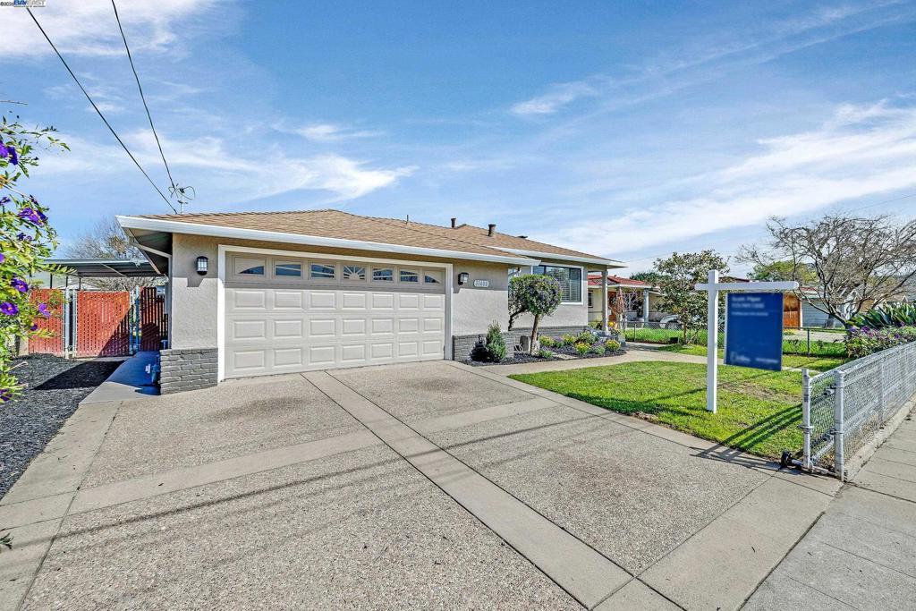 Photo of Listing #41095750