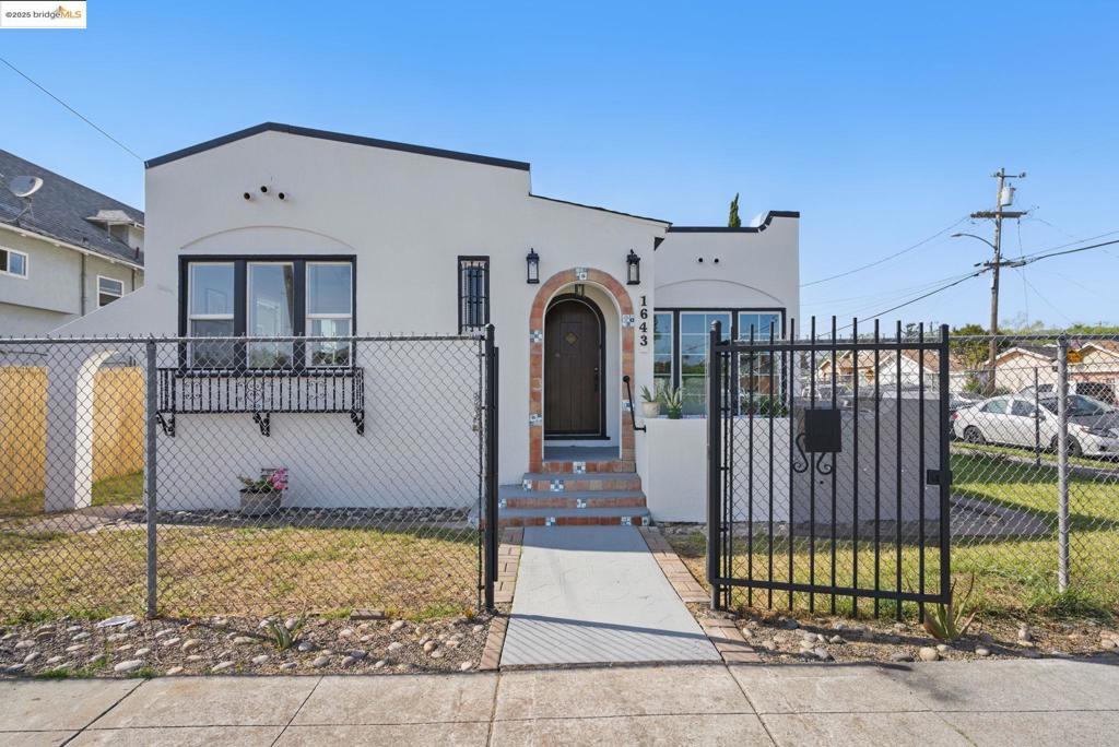 Photo of Listing #41095752